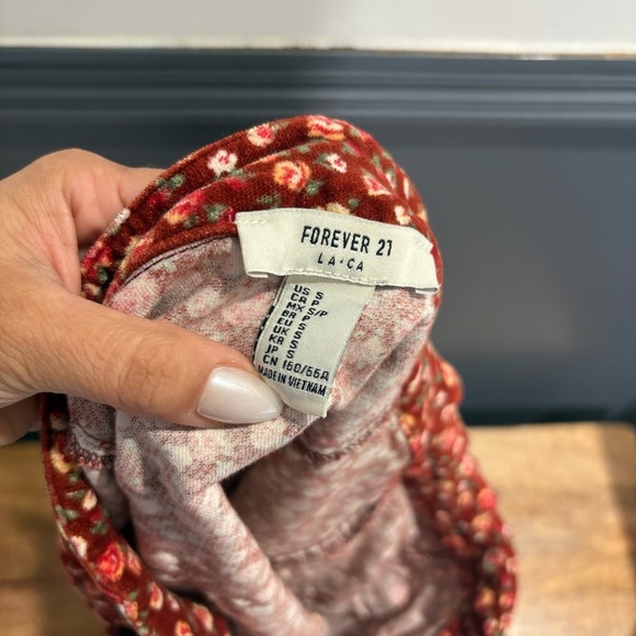 Forever 21 Red Floral Mini Skirt - Picture 3 of 8